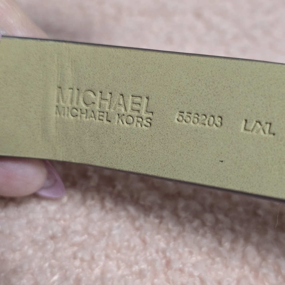 Michael Michael Kors Logo Belt Bag - Picture 4 of 7